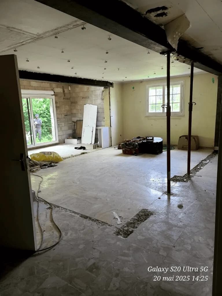 Vue d'ensemble du chantier avec étayage
